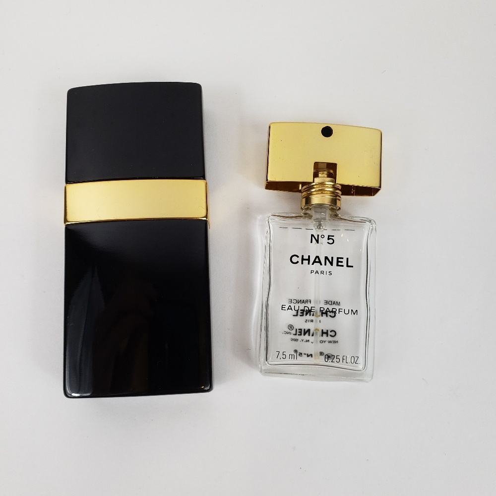 chanel N°5  7.5 mil